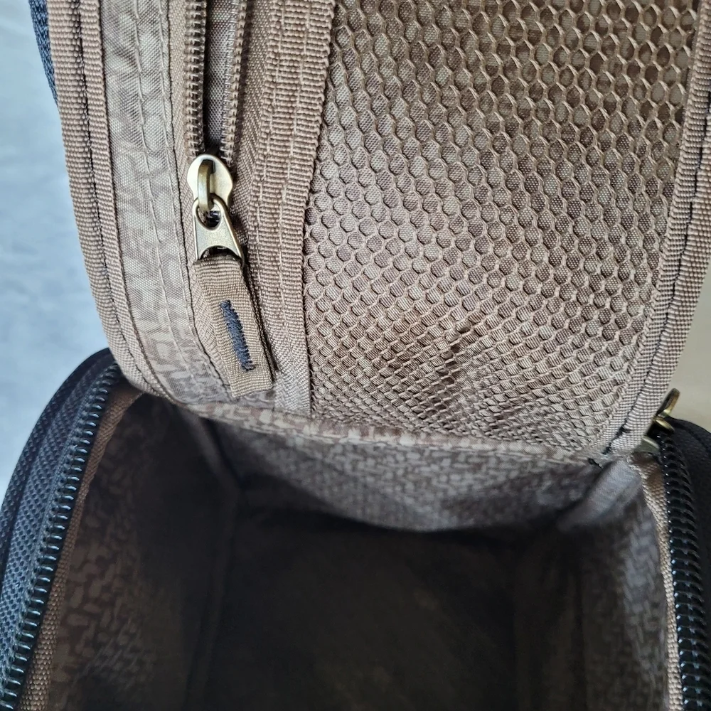 Tommy Bahamas Black Travel Duffel Bag with Shoulder Strap